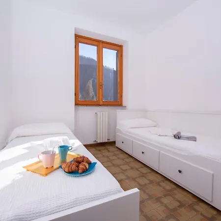 Balcone Di Appartement Perledo