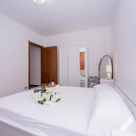 Balcone Di شقة Perledo
